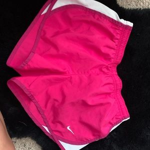 pink nike kids medium